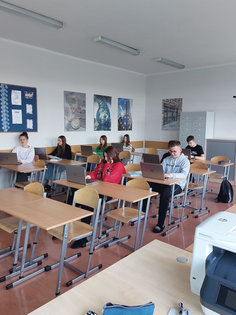 Zdjęcie pracowni ekonomicznej