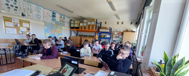 Zdjęcie pracowni logistycznej