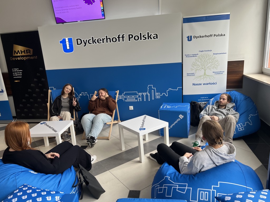 Uczniowie Konarskiego na Salonie Maturzystów