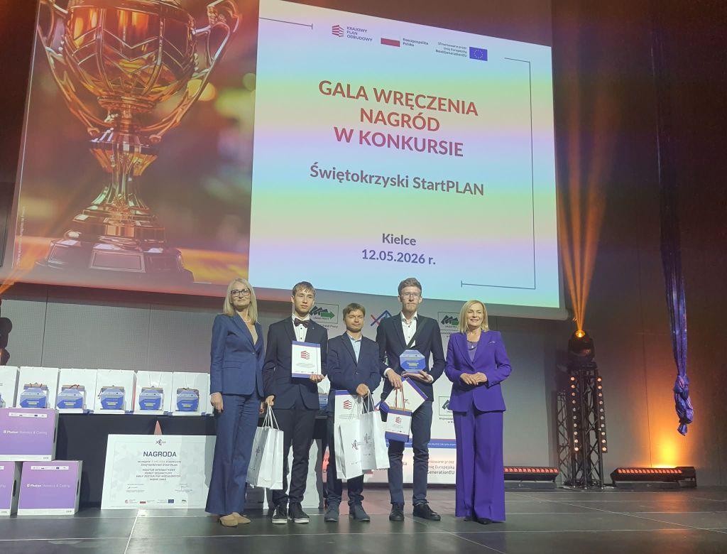 Nasi uczniowie podczas konkursowej gali